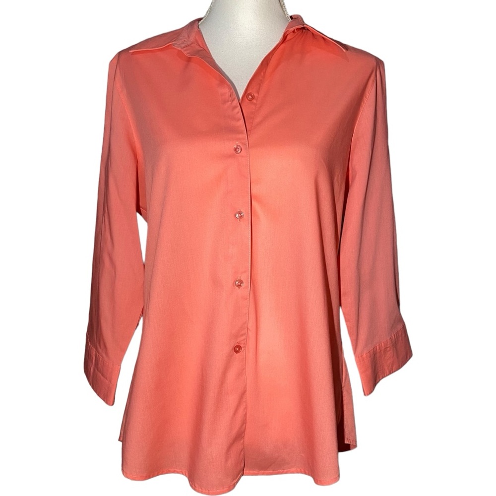 Foxcroft Women's Size 14 Shaped Wrinkle Free Button Down Collared Shirt‎